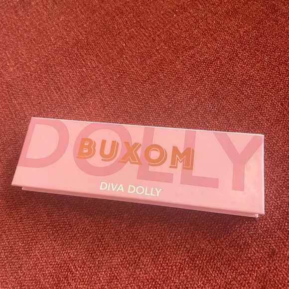 BUXOM Diva Dolly Eyeshadow Palette - Picture 3 of 4
